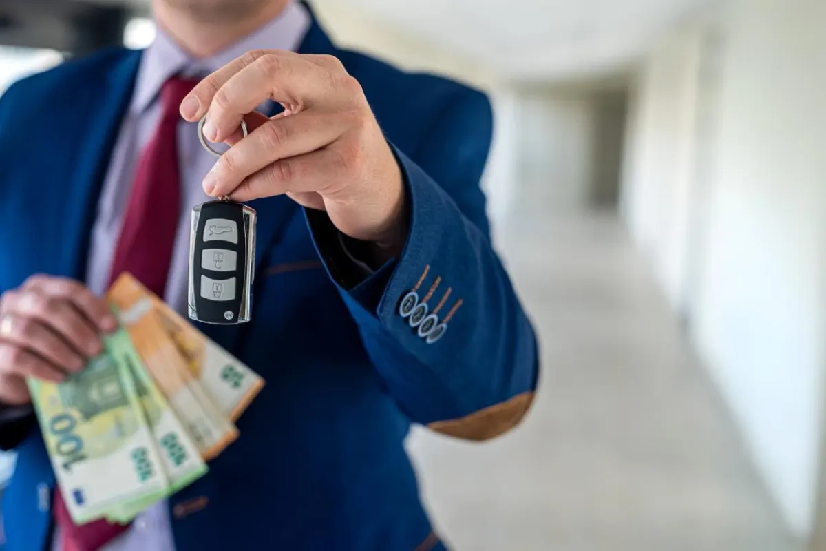 Acheter une voiture en liquide / cash